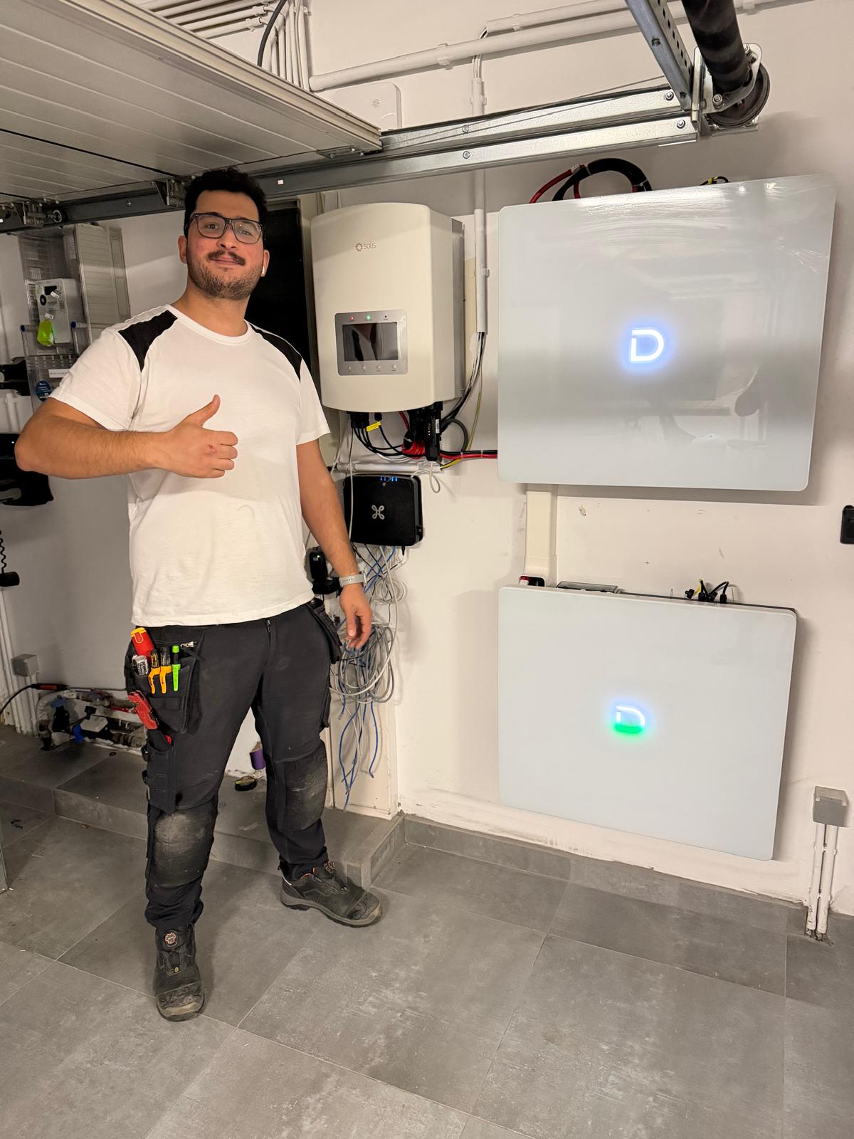 18a153ad-8346-4a4f-9b4b-d3ccb2225c90